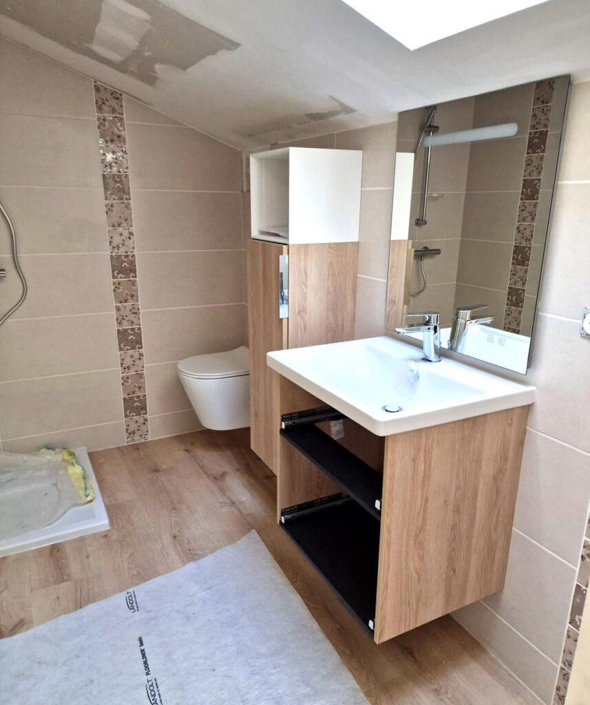 salle-de-bain-sous-toit